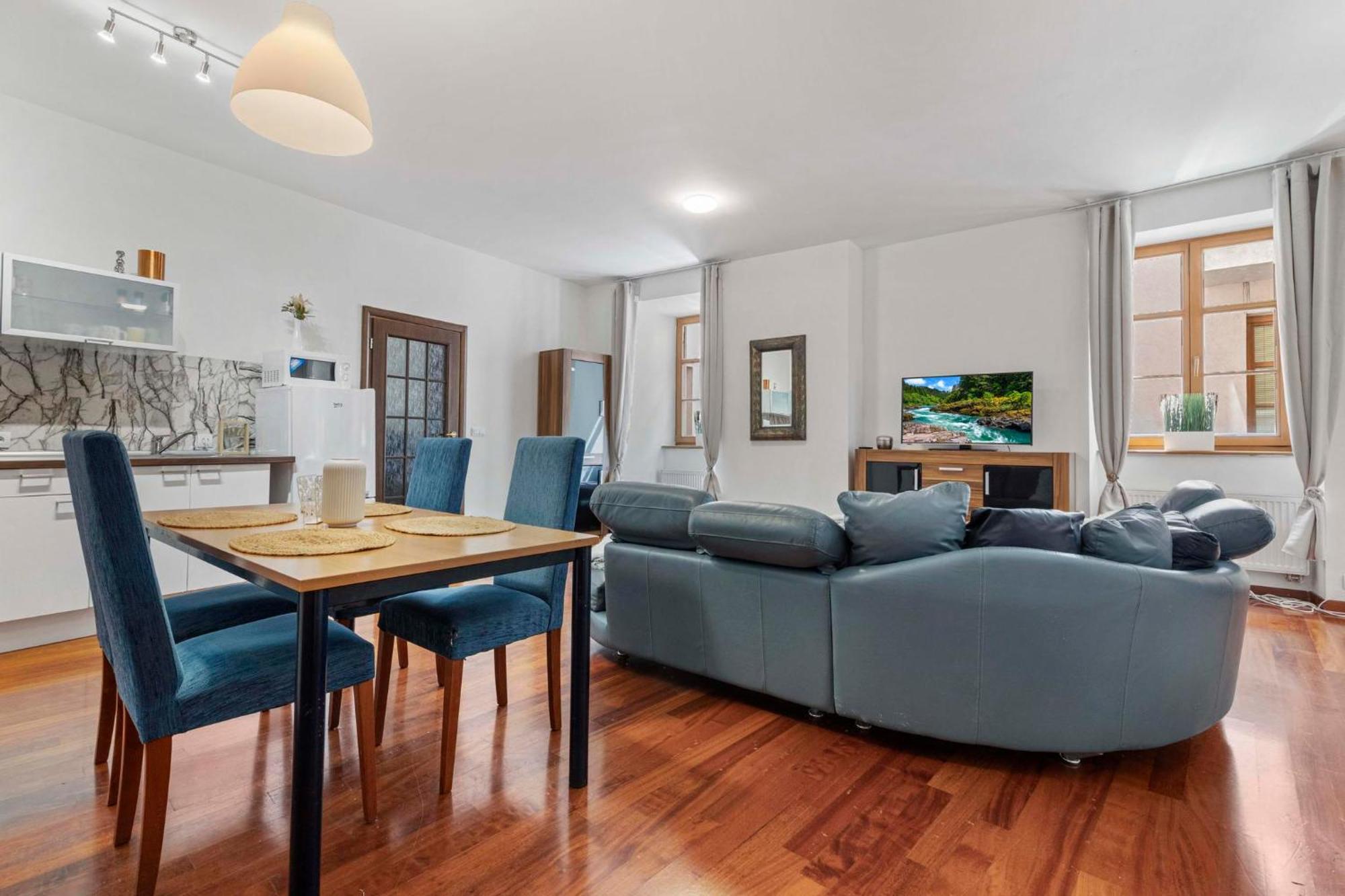 Charming Apartment In The Heart Of Bratislava Extérieur photo